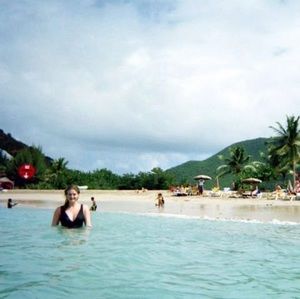 Meet your Posher, Emma